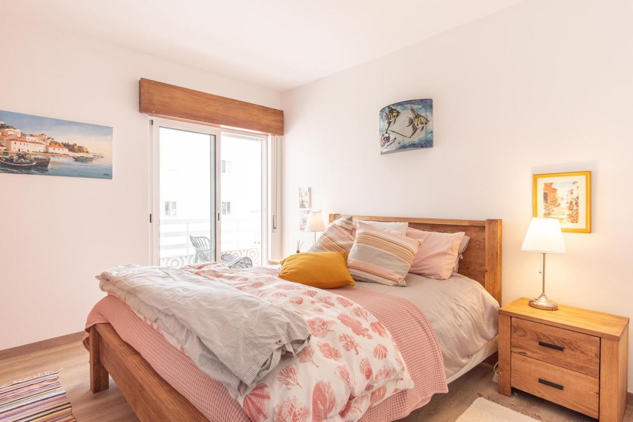 Apartamento Mar E Sol Назаре Екстер'єр фото